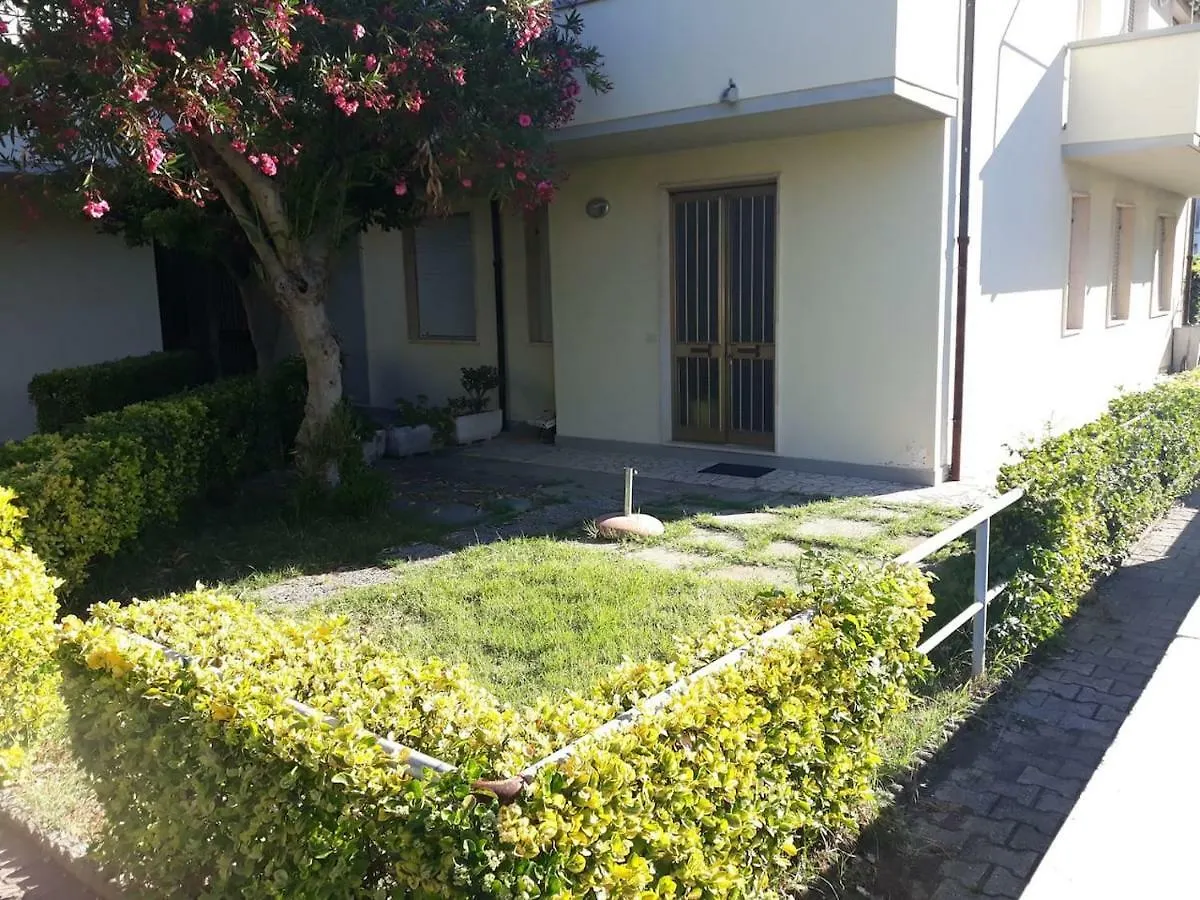 Novita'!! Intero Appartamento A Marina Di Cecina